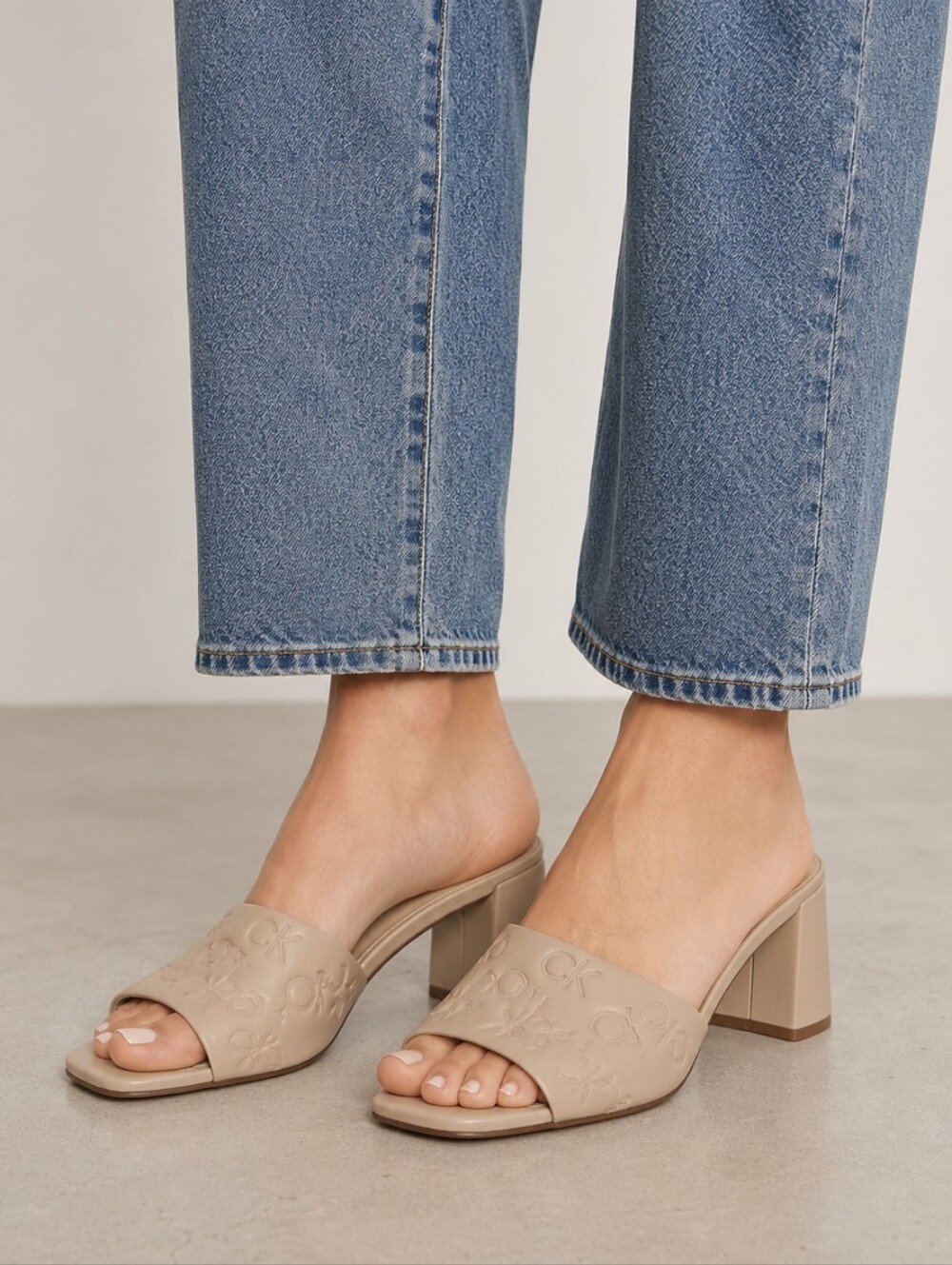 Calvin Klein Elora Women's Ivory Slide Sandals